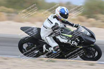 media/Nov-15-2025-Race Pace (Sat) [[8de605a2d8]]/Verified Riders/Turn 8 Inside (935am)/